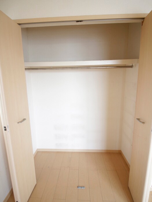 物件内観写真14　(収納)