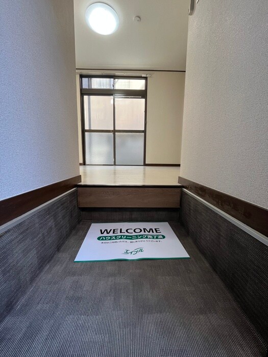 物件内観写真21　(玄関)