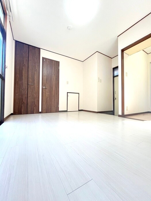 物件内観写真22　(居室)