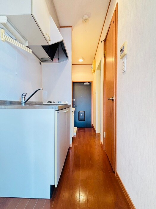 物件内観写真21　(廊下)