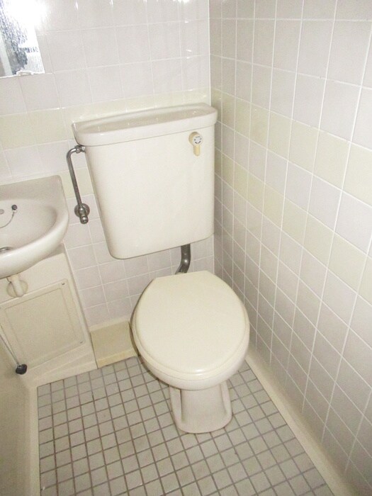 物件内観写真10　(トイレ)