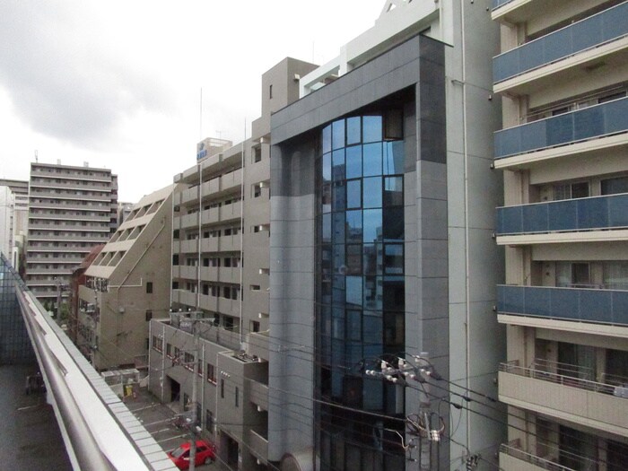 物件内観写真22　(室内からの展望)