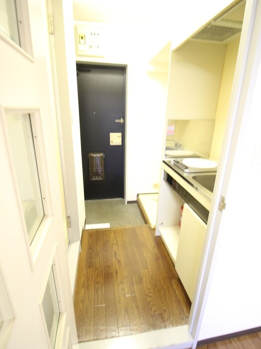 物件内観写真12　(廊下)