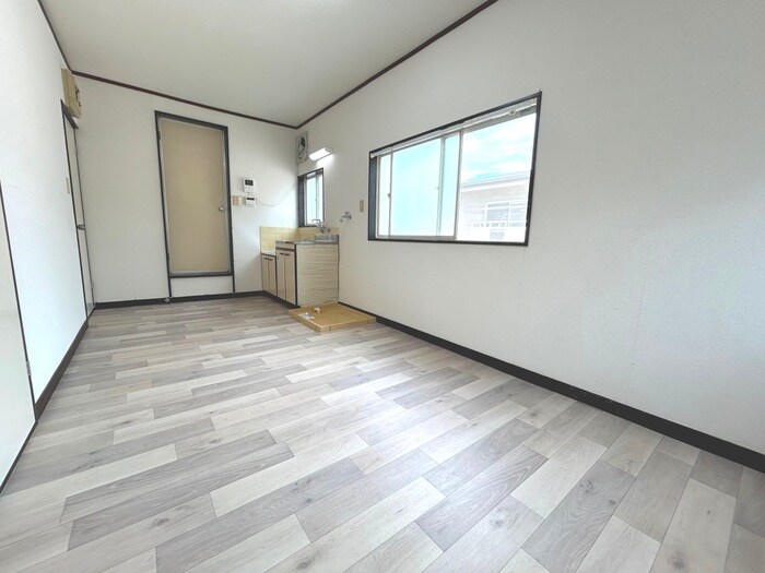 物件内観写真8　(居室)