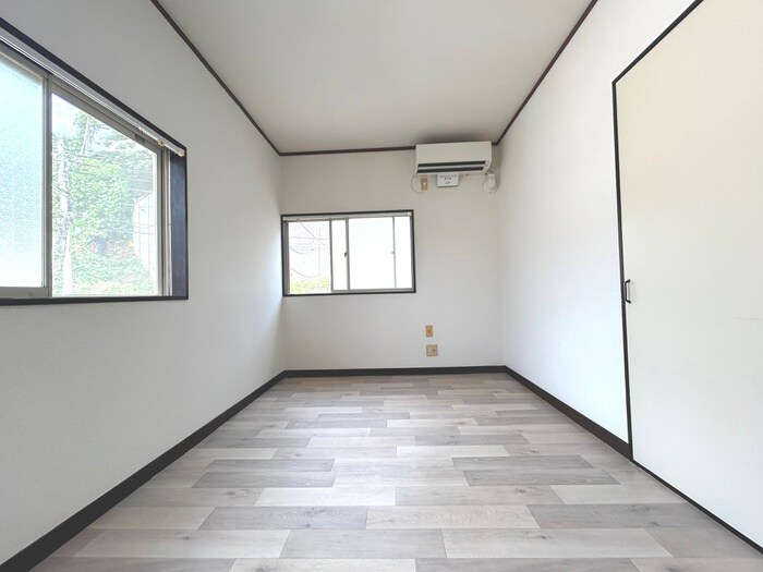 物件内観写真18　(居室)