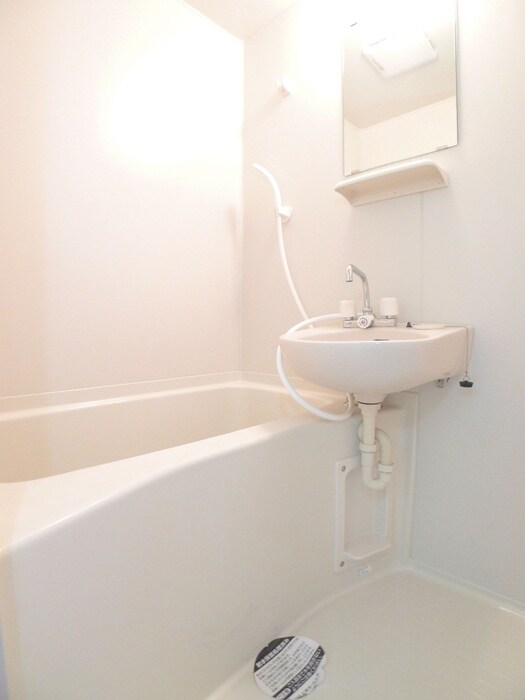 物件内観写真11　(バス／シャワールーム等)