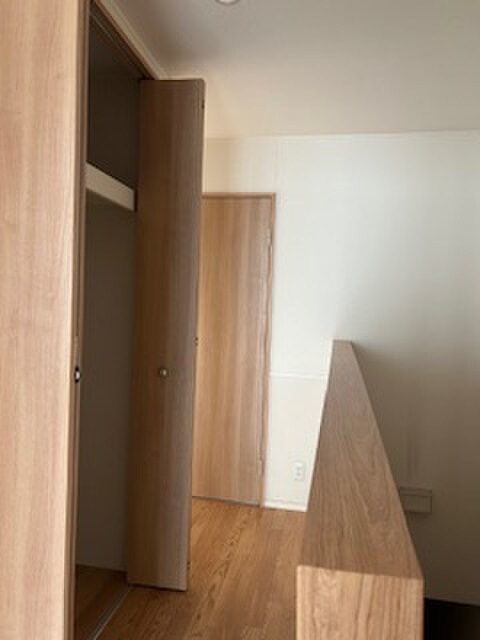 物件内観写真5　(廊下)
