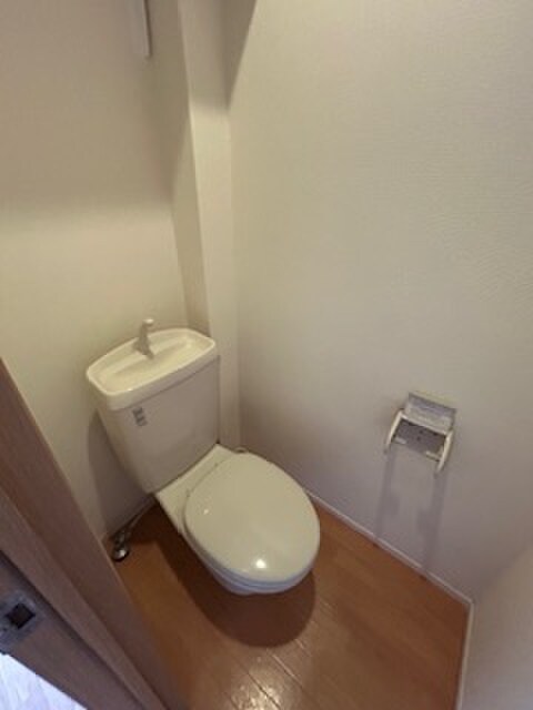 物件内観写真16　(トイレ)