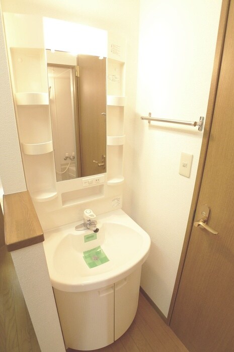 物件内観写真7　(洗面)