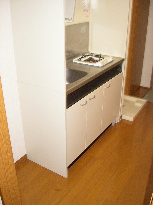 物件内観写真11　(洗濯機置場)