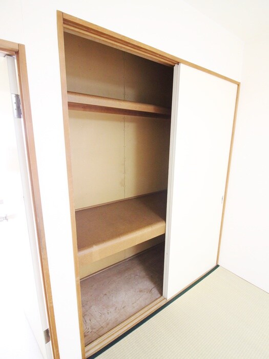 物件内観写真15　(収納)