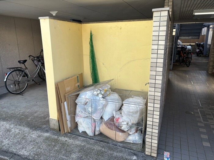 物件外観写真3　(建物設備)