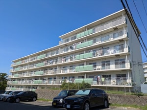 湘南長沢ｸﾞﾘｰﾝﾊｲﾂ7-6号棟(206)外観写真