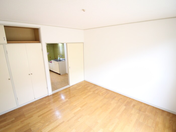 物件内観写真19　(居室)