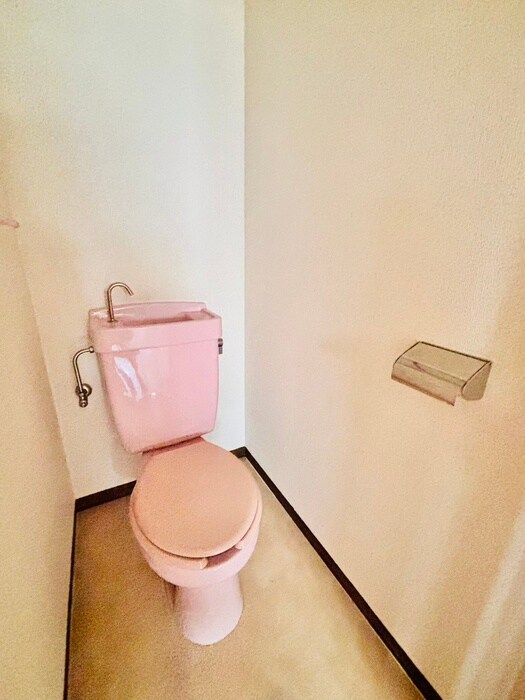 物件内観写真12　(トイレ)