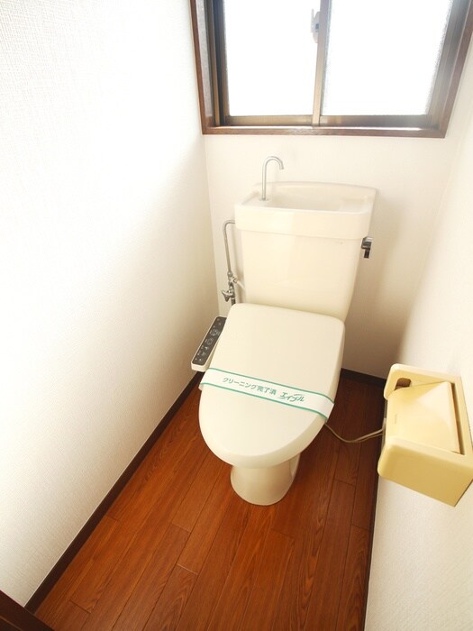 物件内観写真12　(トイレ)