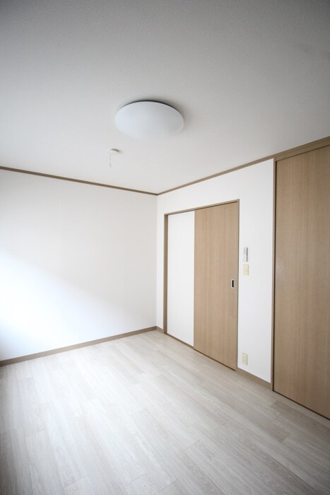 物件内観写真14　(居室)