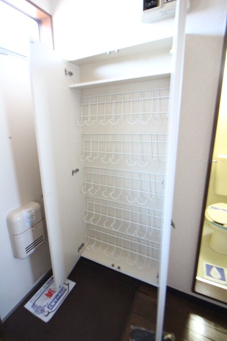 物件内観写真16　(靴箱)