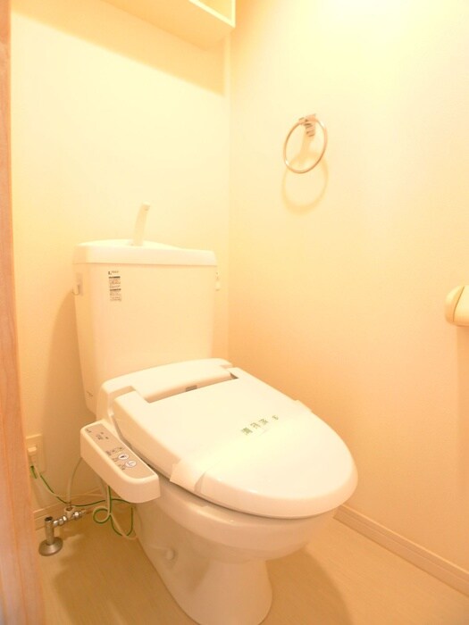 物件内観写真14　(トイレ)