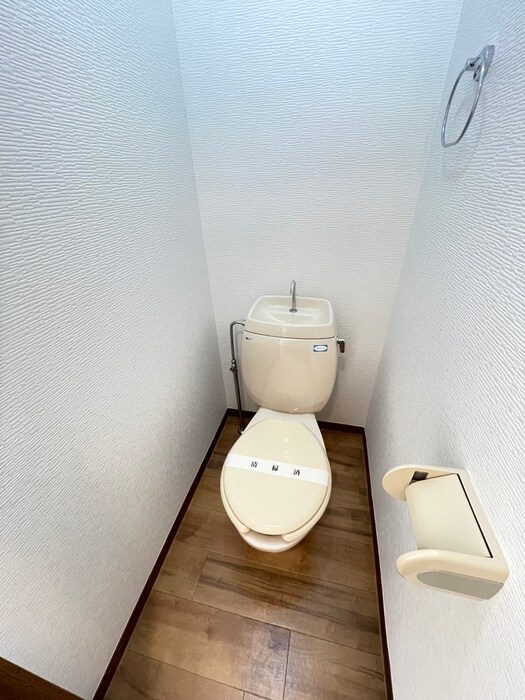 物件内観写真11　(トイレ)