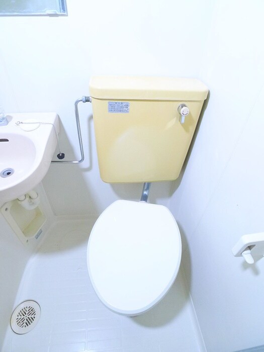 物件内観写真16　(トイレ)