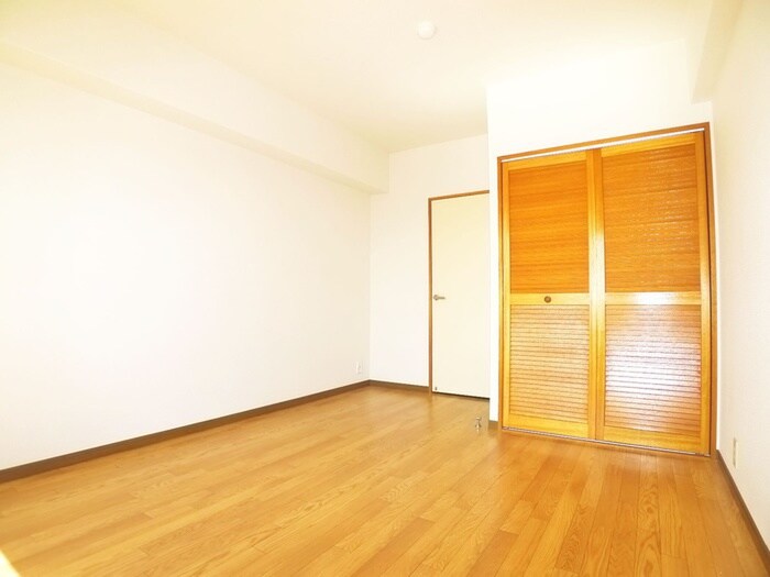 物件内観写真18　(居室)
