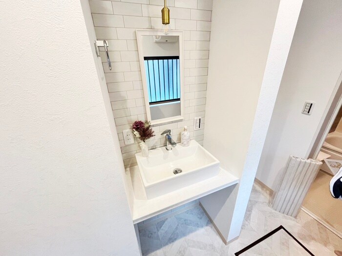 物件内観写真10　(洗面)