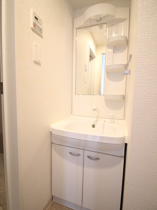 物件内観写真12　(洗面)