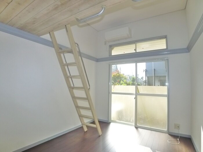 物件内観写真7　(居室)