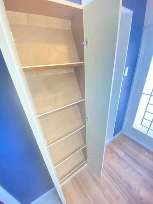 物件内観写真10　(靴箱)