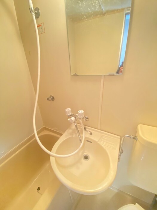 物件内観写真12　(洗面)