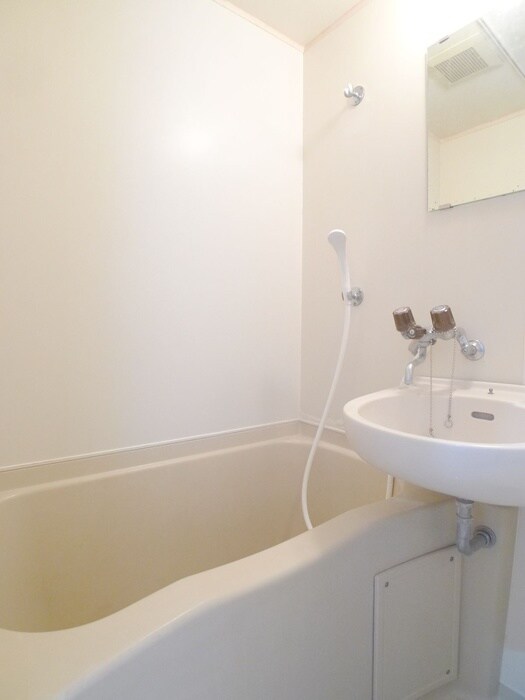 物件内観写真14　(バス／シャワールーム等)