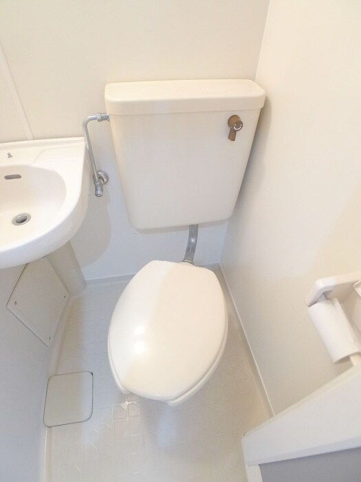 物件内観写真16　(トイレ)