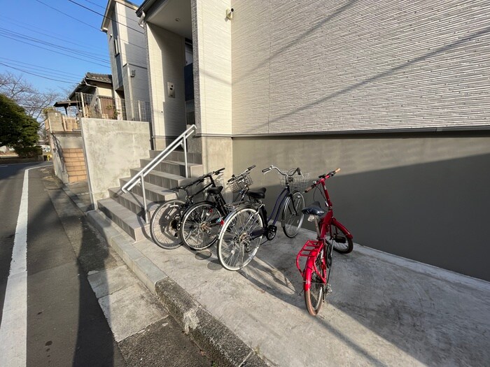 物件外観写真2　(周辺環境)