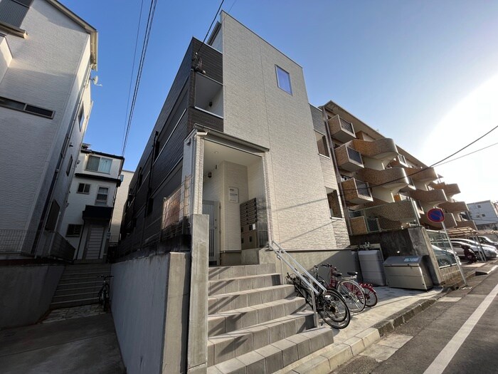 物件外観写真5　(外観写真)