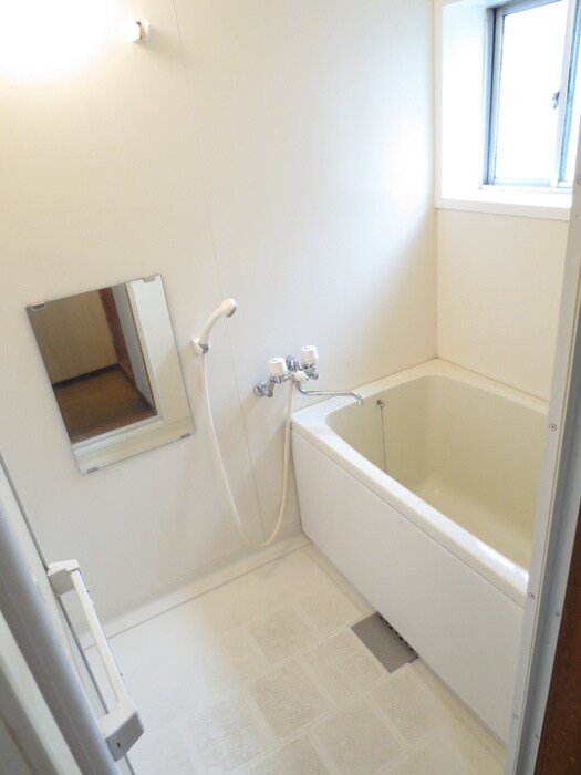 物件内観写真8　(バス／シャワールーム等)
