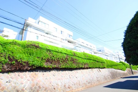 メガロン戸塚日限山（4501）外観写真