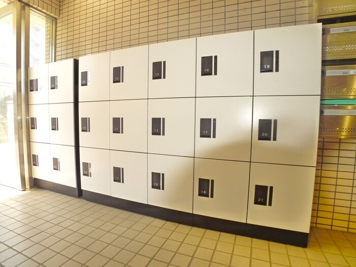 物件外観写真4　(建物設備)