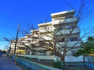 昭和コーポ谷津Ｃ棟（２０２）外観写真