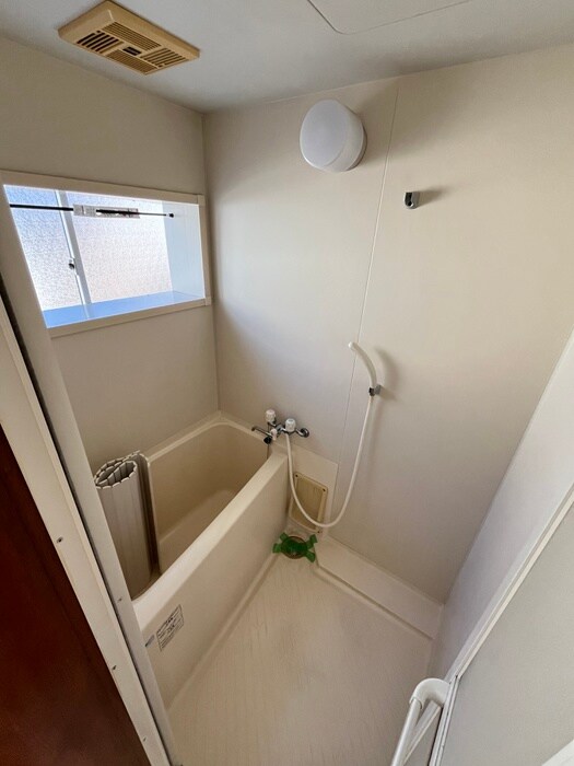 物件内観写真10　(バス／シャワールーム等)