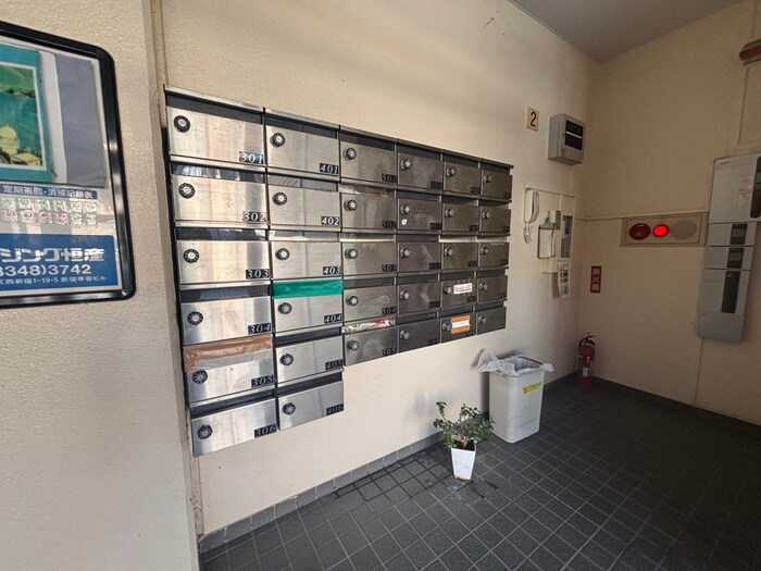 物件外観写真6　(外観写真)