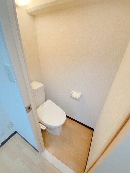 物件内観写真11　(トイレ)