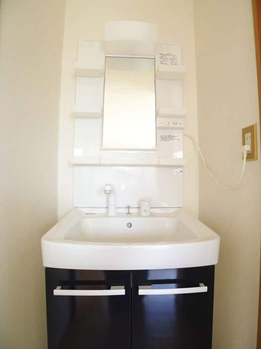 物件内観写真12　(洗面)