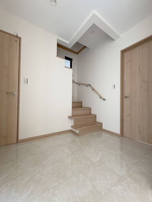 物件内観写真14　(廊下)