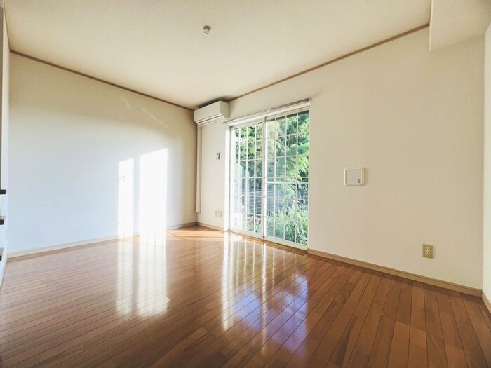 物件内観写真5　(居室)