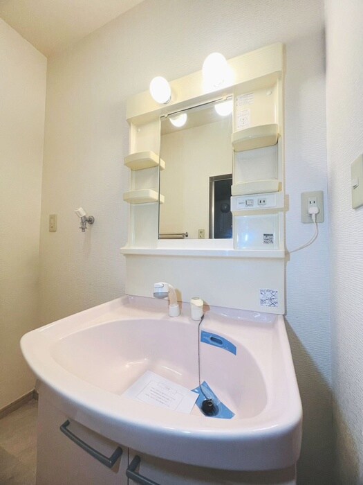 物件内観写真10　(洗面)