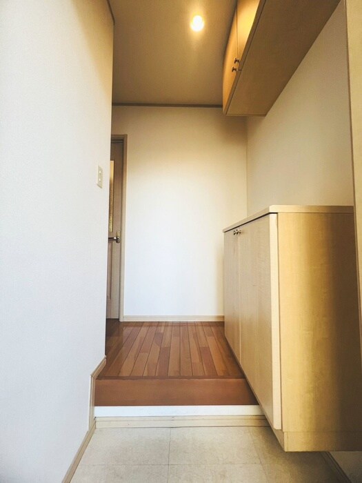 物件内観写真17　(廊下)
