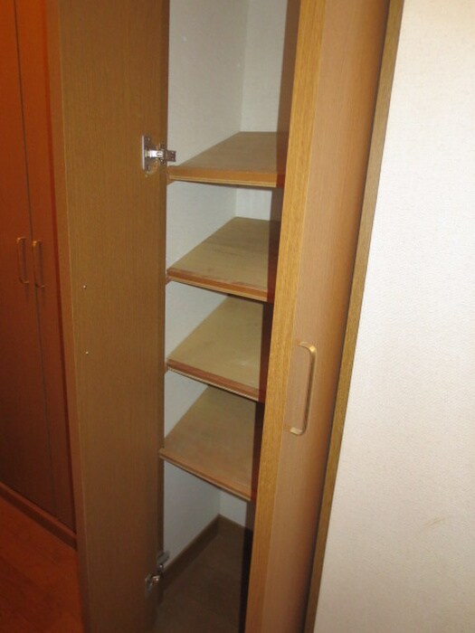 物件内観写真14　(靴箱)