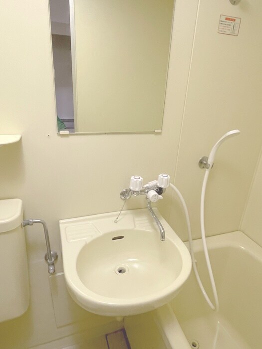 物件内観写真9　(洗面)