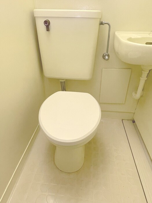 物件内観写真11　(トイレ)